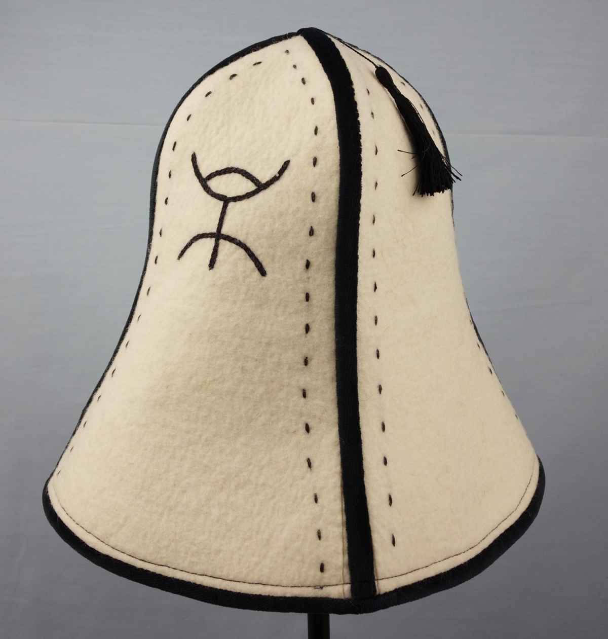 Felt cap from the Kirghiz, called an Ak Kalpak ('white kalpak'), early 21st century.