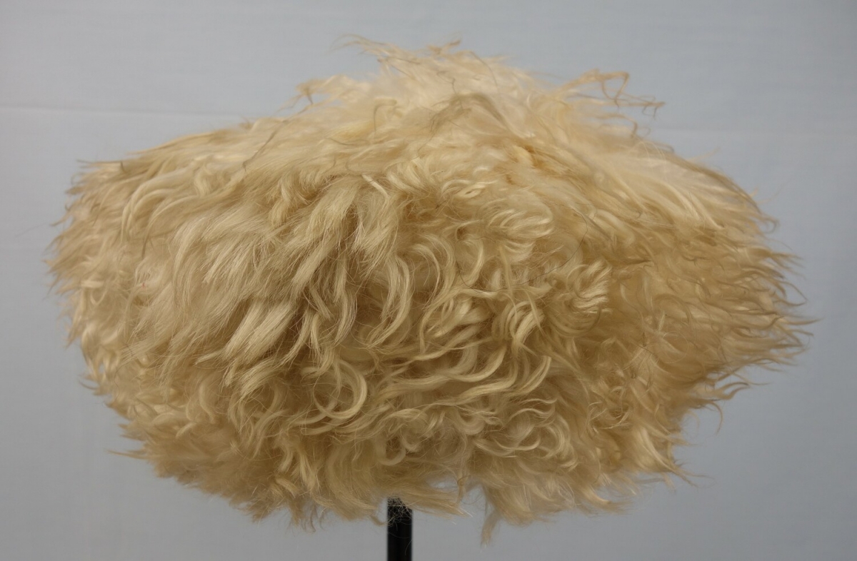 Iranian Turkmen sheepskin cap. Late 20th century.