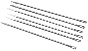 Set of commercial leather needles.