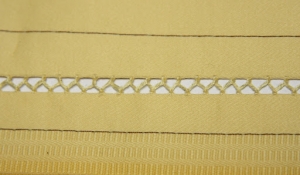 Example of fagotting.