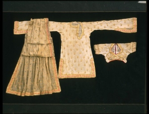 Kurta, choli and odhni (shirt, bodice and veil) from Lahore, Pakistan. c. 1855.