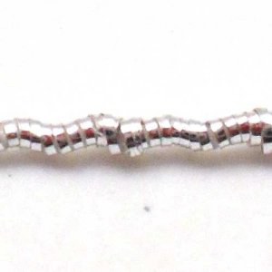 Example of silver crinkle cordonnet.
