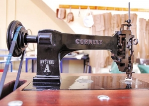 Example of a Cornely machine.