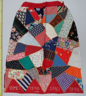 Patchwork 'Feestrok', 1947, celebrating liberation of the Netherlands in May 1945.