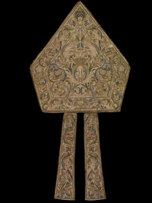 Embroidered mitre, Italy (?), early 16th century.
