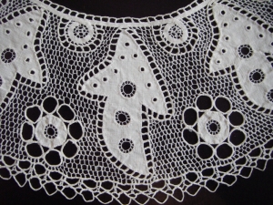 Example of omvendt udklipshedebo.