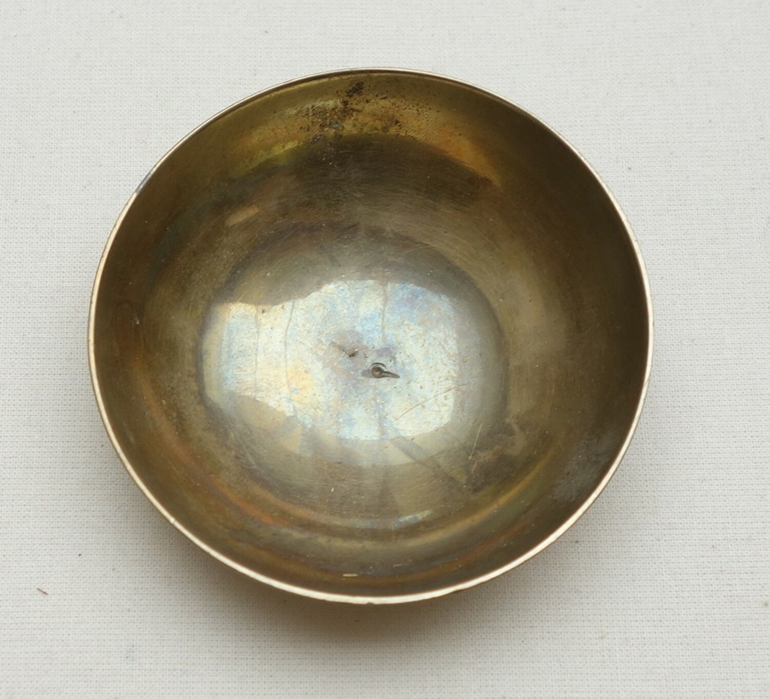 Fig. 5. Dish used to hold wasmeh (kohl) for the eyes. Iran, early 20th century (TRC 2002.0088).