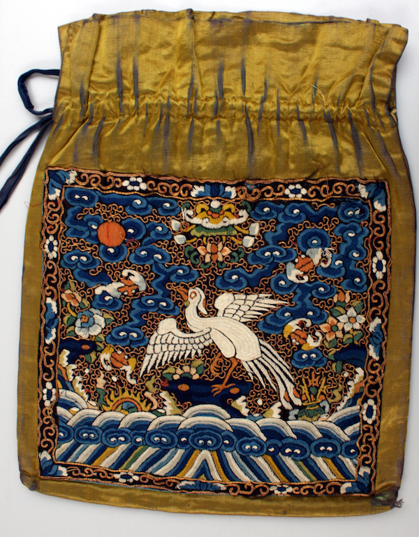 Satin bag, China, late 19th century (TRC 2010.0138).