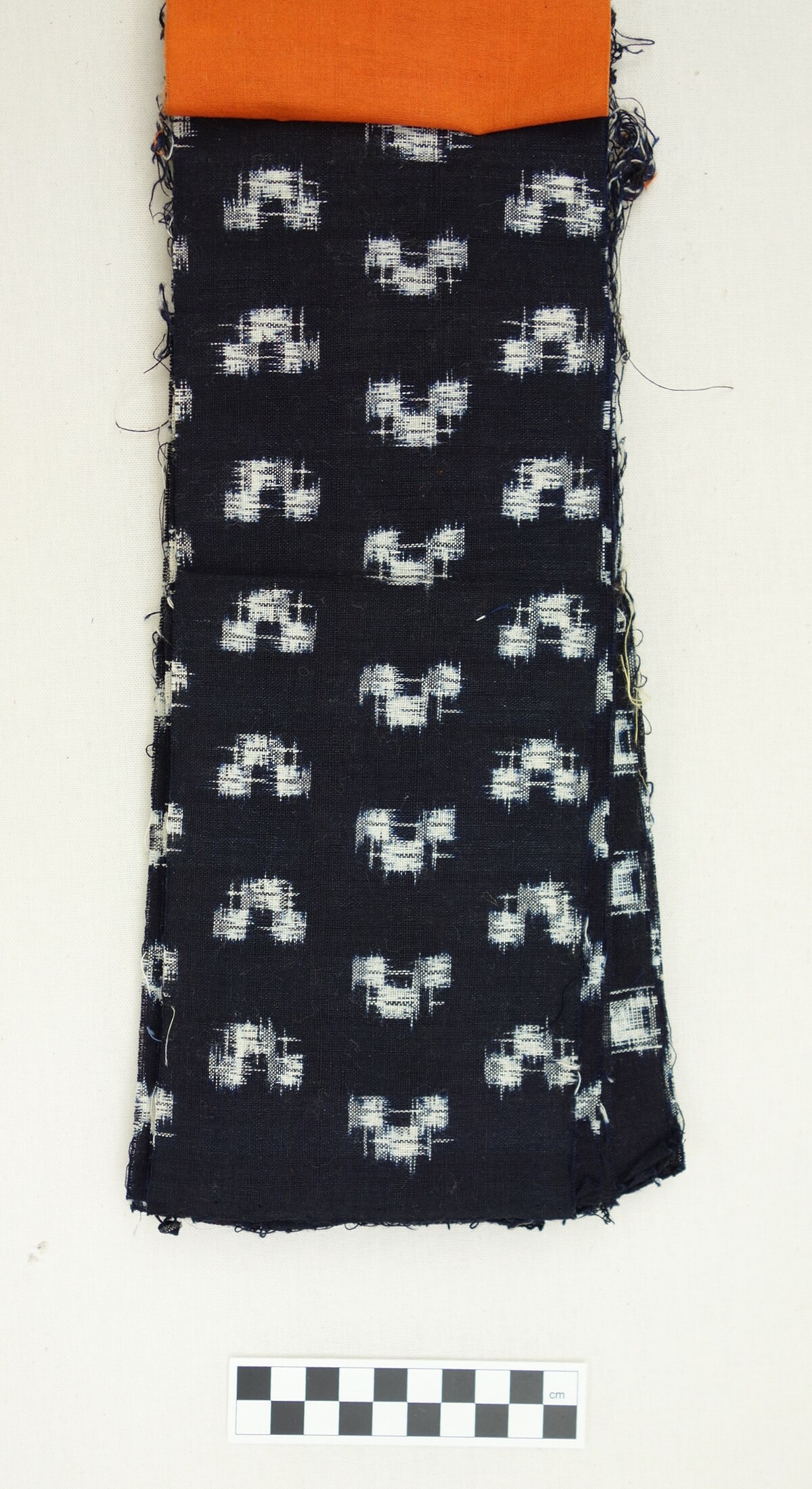 A piece from a Japanese sample book, 20th century (TRC 2017.1478).