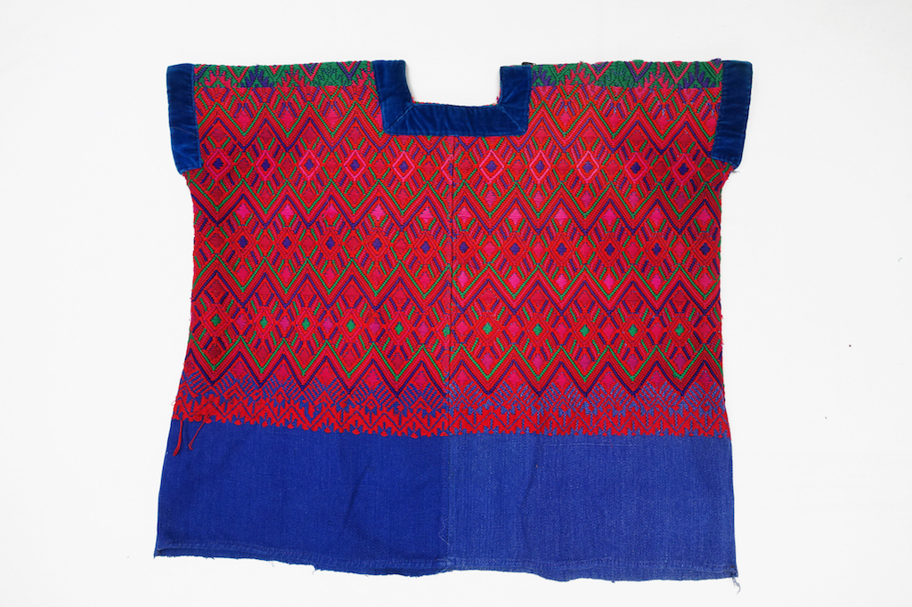 Huipil from Guatemala, late 20th century (TRC 2021.0696).
