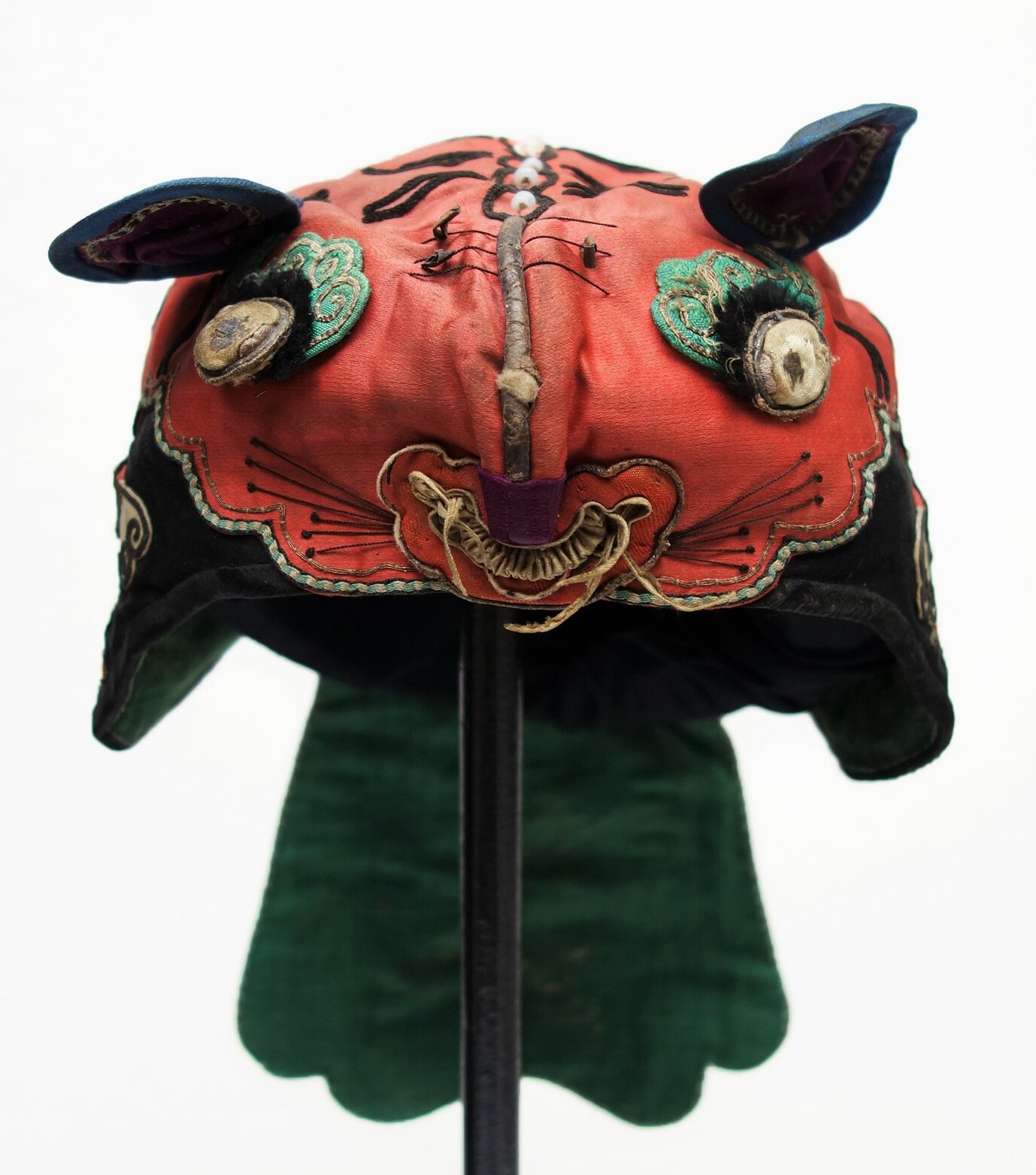 Chinese tiger hat (TRC 2021.2029).