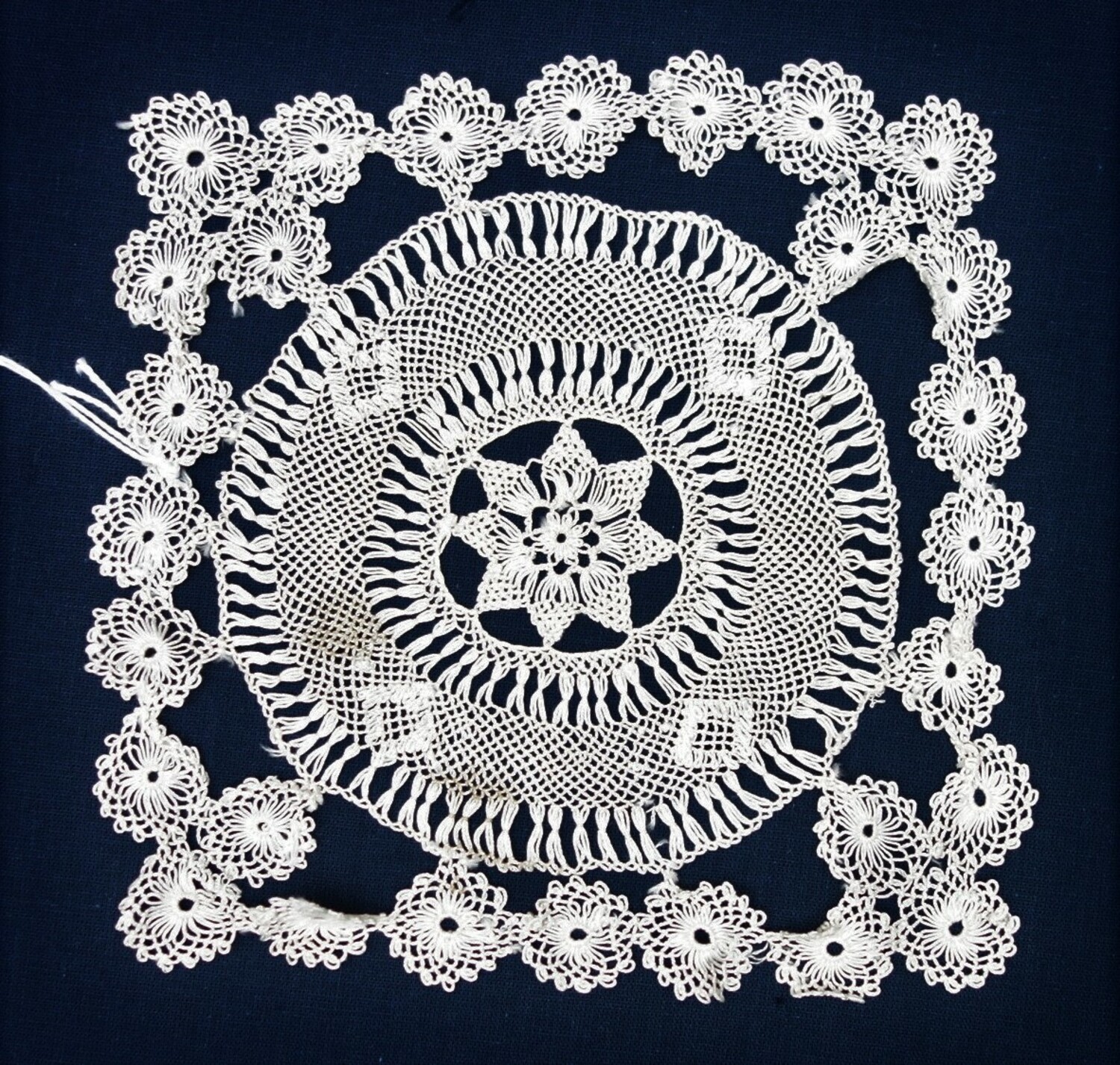 Doily made of Armenian lace, 1920s (TRC 2022.0260).