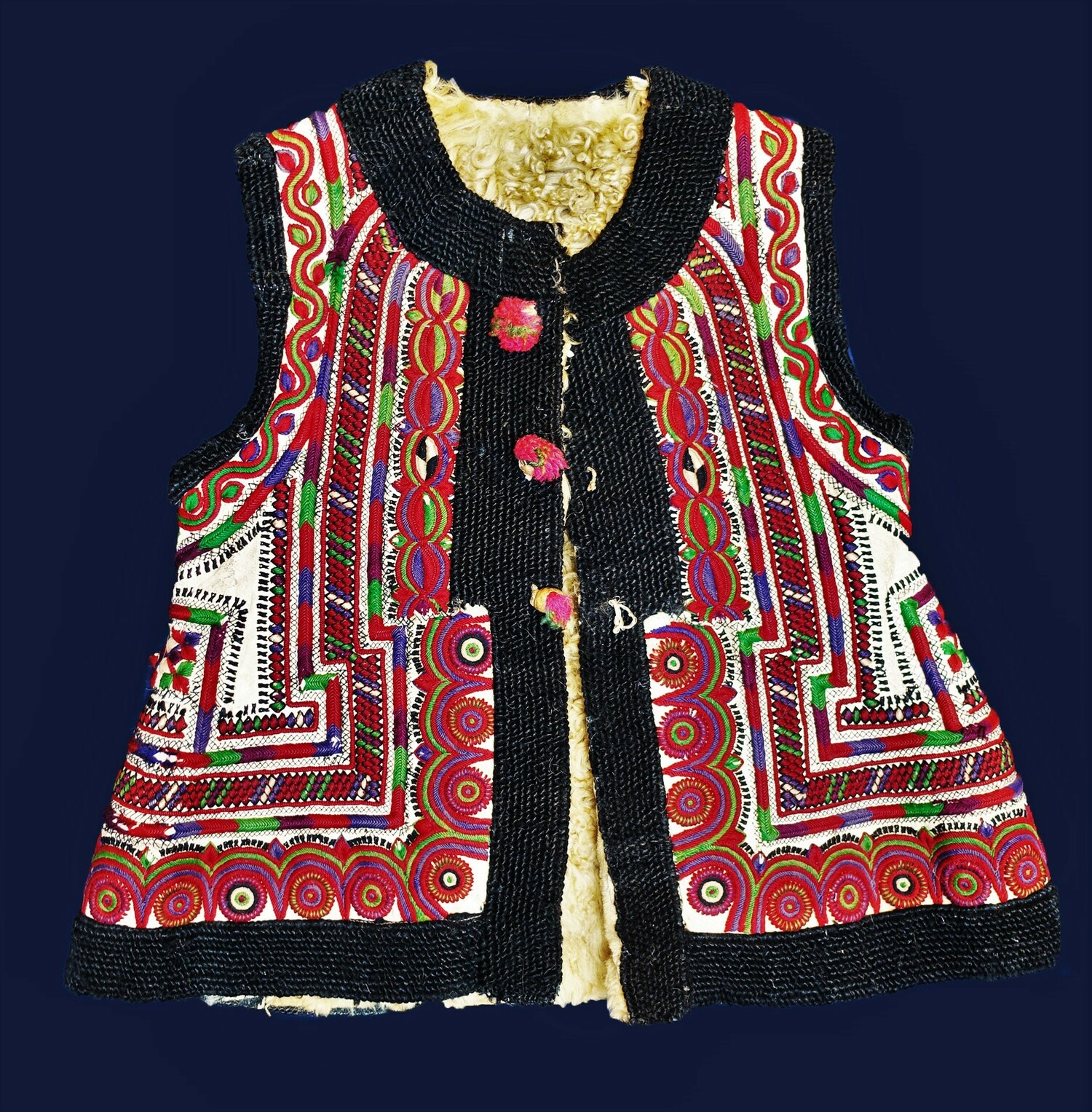 Hand embroidered waistcoat from Romania/Ukraine, 20th century (TRC 2022.0390).