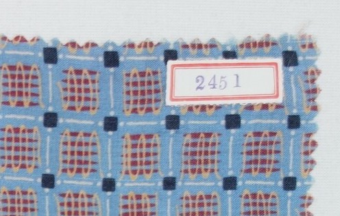 Printed silk sample, 1920s, with registration numbers (TRC 2023.1477d).