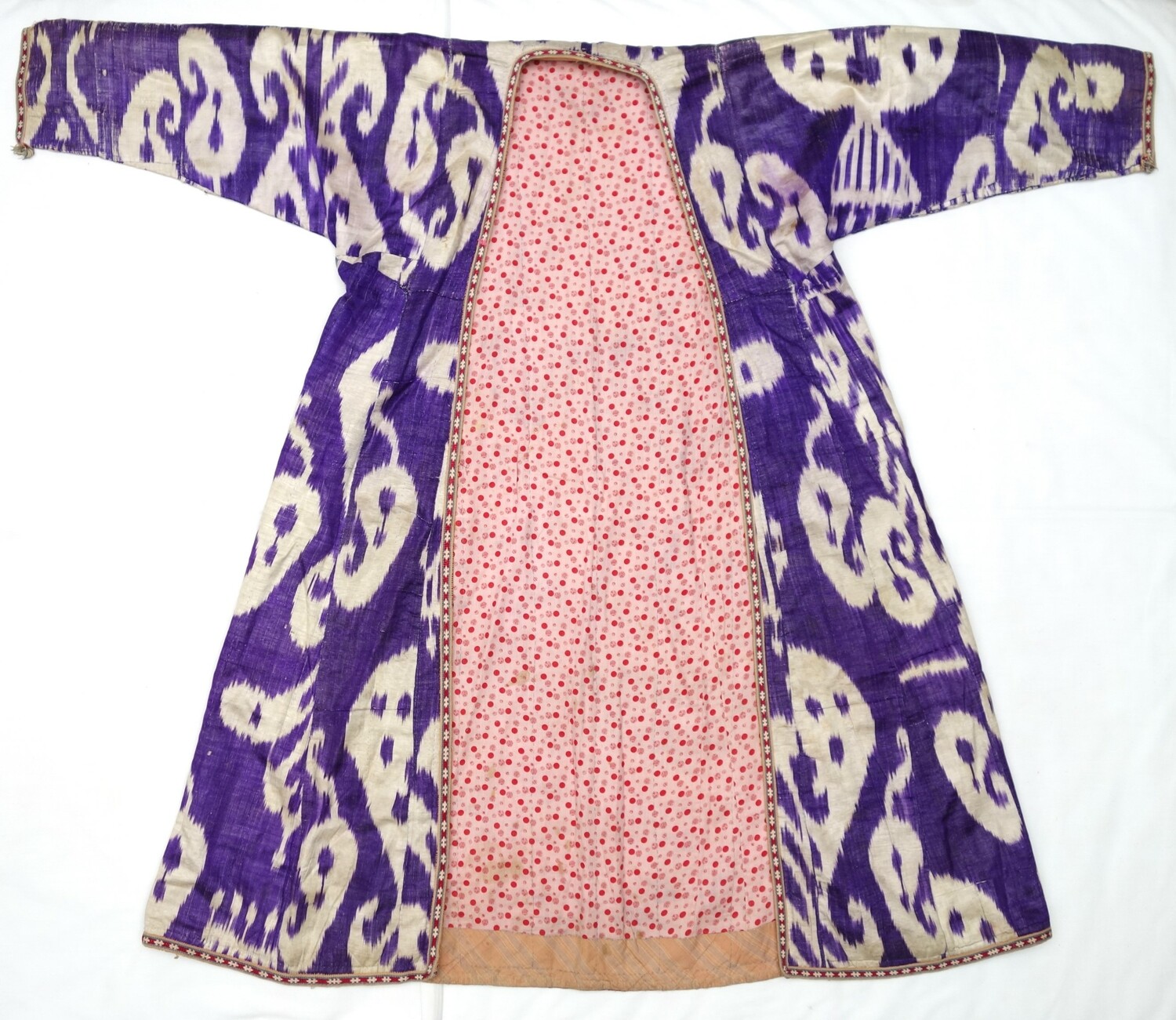 Winter, padded and quilted coat from Uzbekistan (early 20th century). TRC 2024.2165.