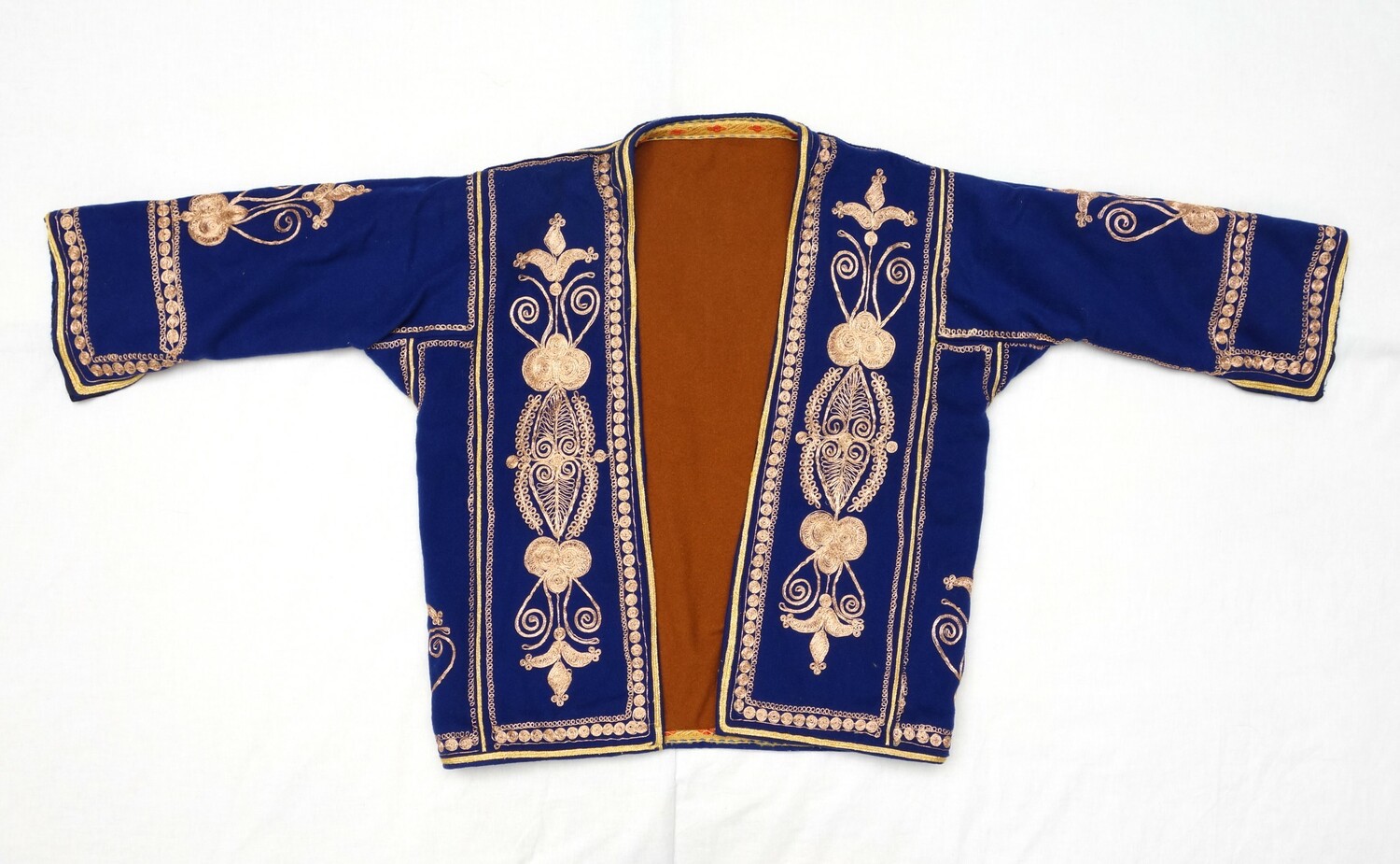 Women's jacket from Diyarbakir, Turkey, late 20th century (TRC 2025.0800a).