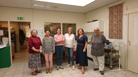 Participants of the August TRC Intensive Textile Course. Gillian Vogelsang stands to the left. Photograph: Evelyn Valencia