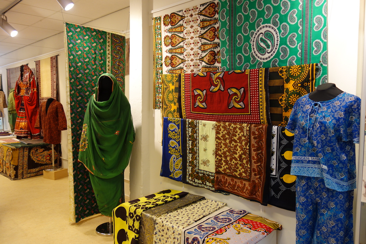 Paisley is also popular in West Africa, East Africa and Sudan. More items from East Africa are in the post and will be added as they come in.