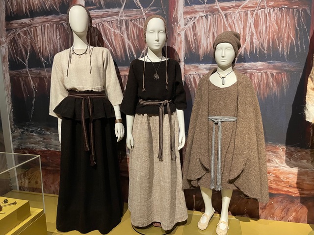 Fig. 2. Reconstructed Bronze Age garments, including tablet woven belts. Rijksmuseum van Oudheden, February 19, 2025. Photograph by author.