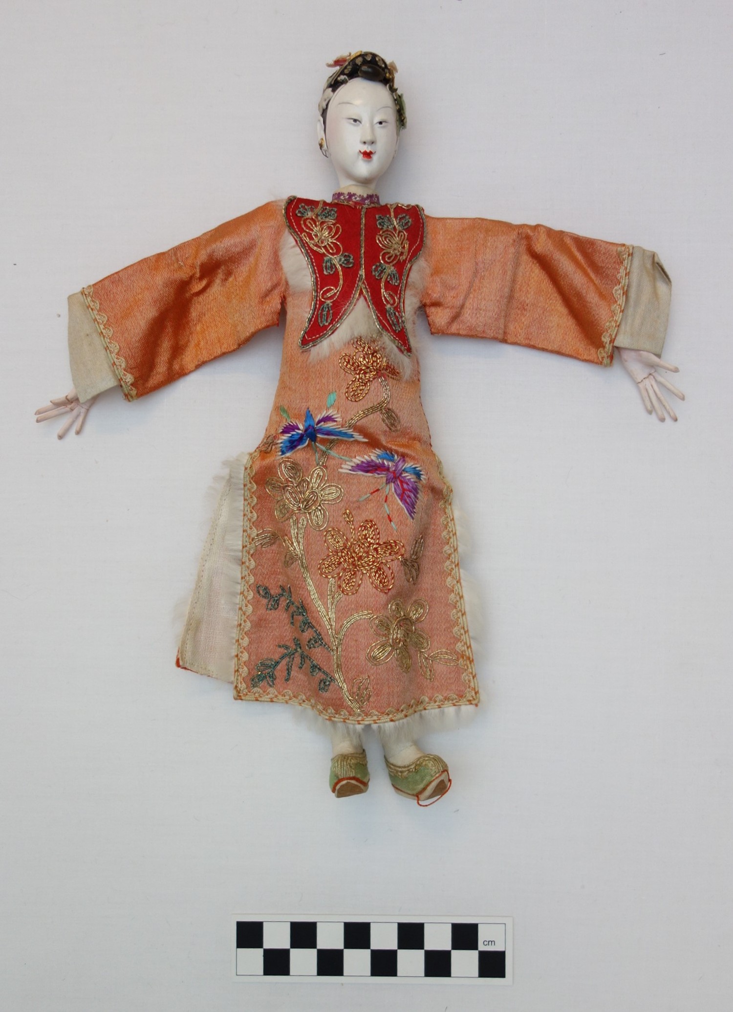 Chinese female doll, 1920s or 1930s (TRC 2019.0195).