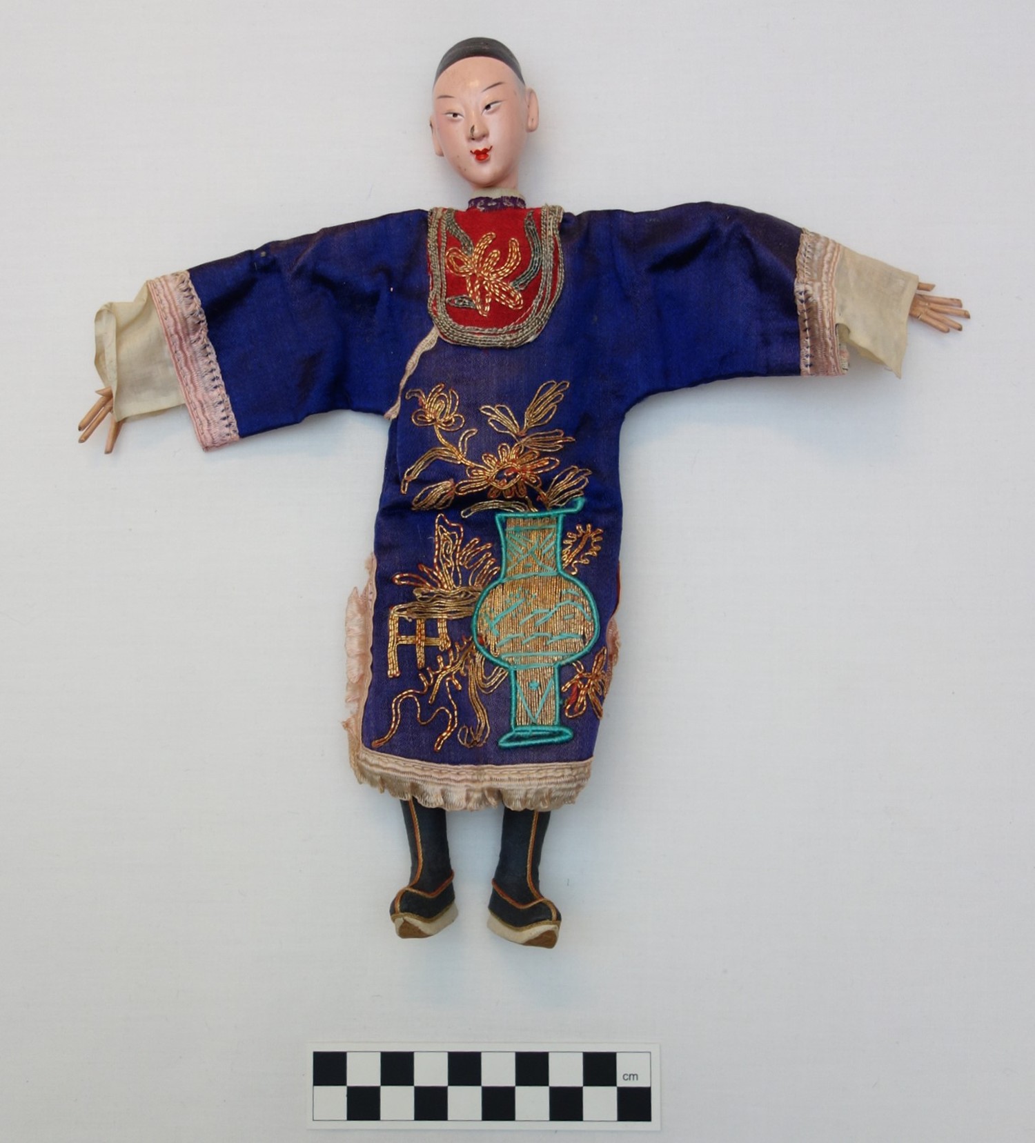 Chinese male doll, 1920s or 1930s (TRC 2019.0194).