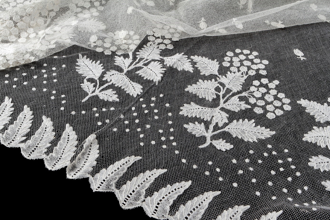 Detail of a Christening veil from Brussels, Belgium, c.1820 (TRC 2014.0831).