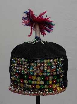 Bolivian woman’s hat with sequins and beads from the Tarabucco region of Bolivia (TRC 2018.0600; v/d Bijl collection).